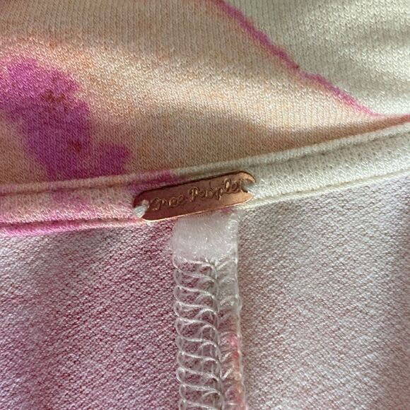 Free People Cream and Pink Watercolor Floral Knit Mini Dress Size Small - Picture 11 of 12